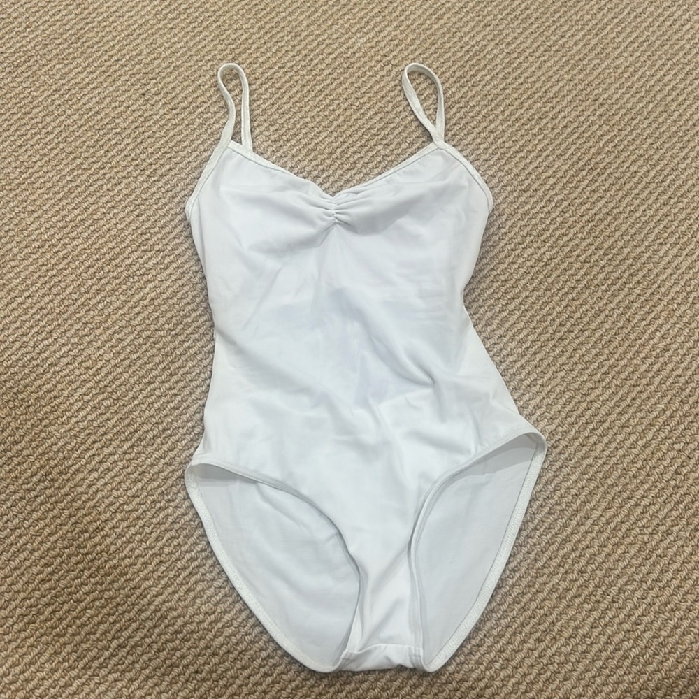 White Kiki Yumiko